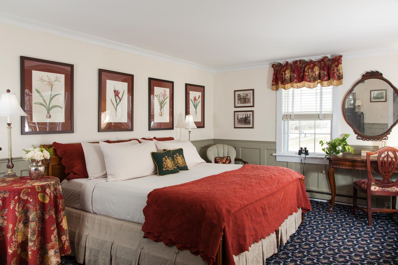 A Butlers Manor Bed and Breakfast Southampton Buitenkant foto