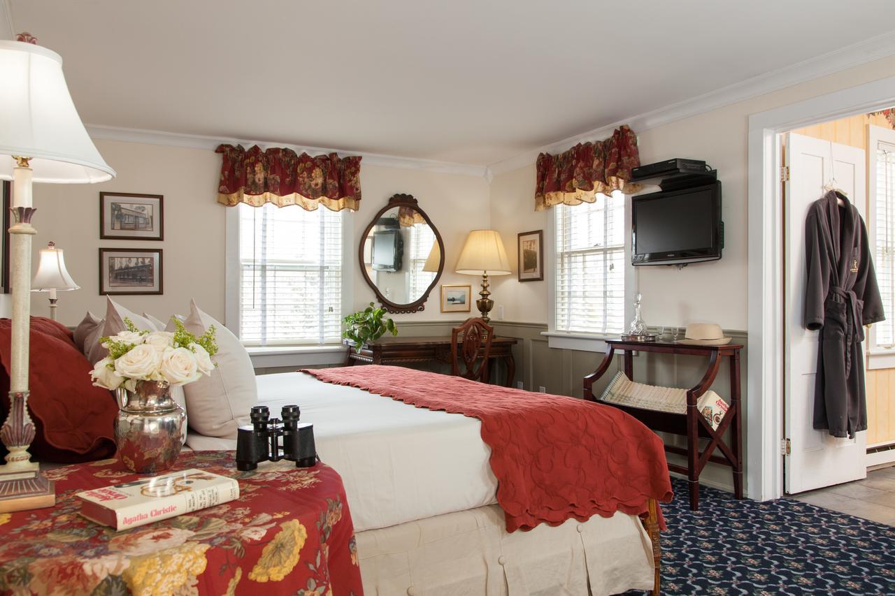 A Butlers Manor Bed and Breakfast Southampton Buitenkant foto