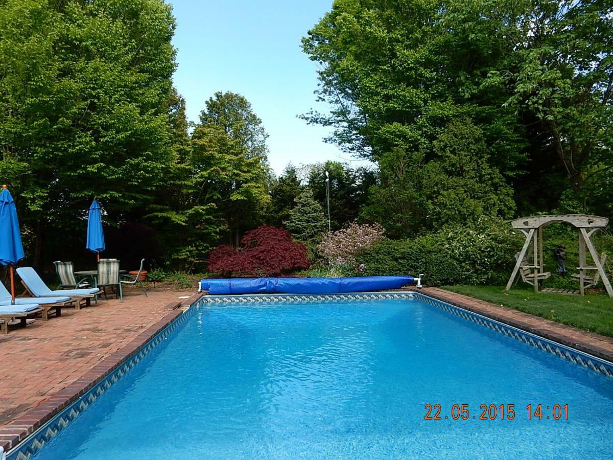 A Butlers Manor Bed and Breakfast Southampton Buitenkant foto