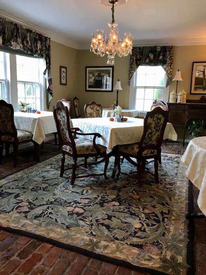 A Butlers Manor Bed and Breakfast Southampton Buitenkant foto